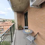 Daire Di Matteo E Luisa Perugia